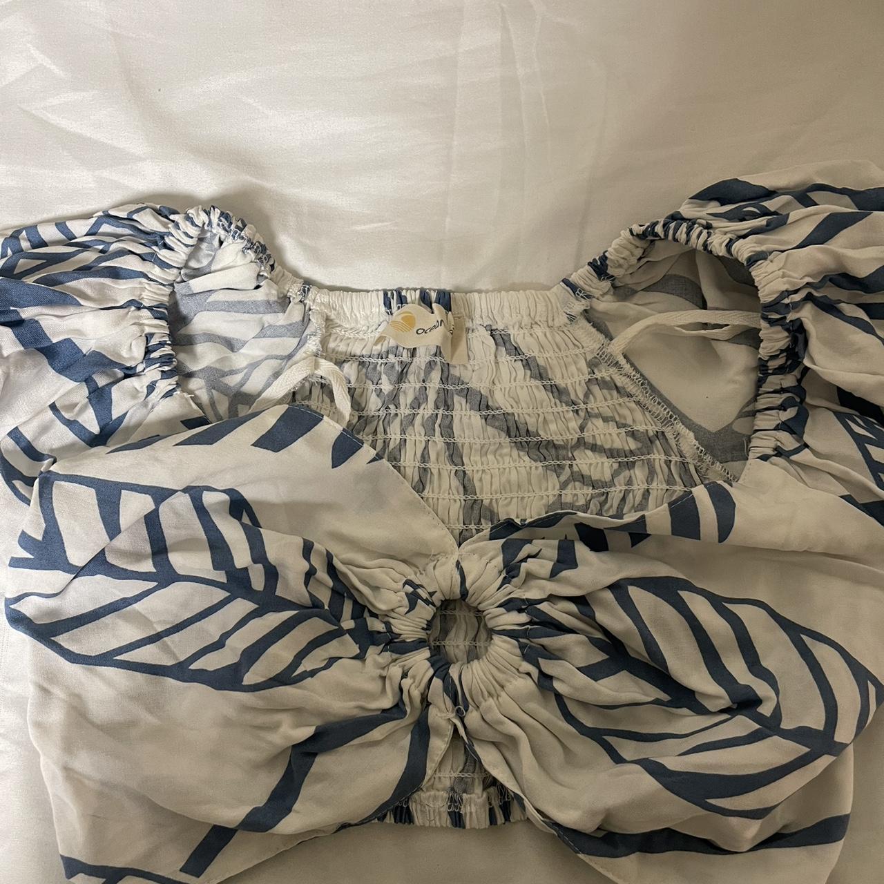 item listed by closetfind222