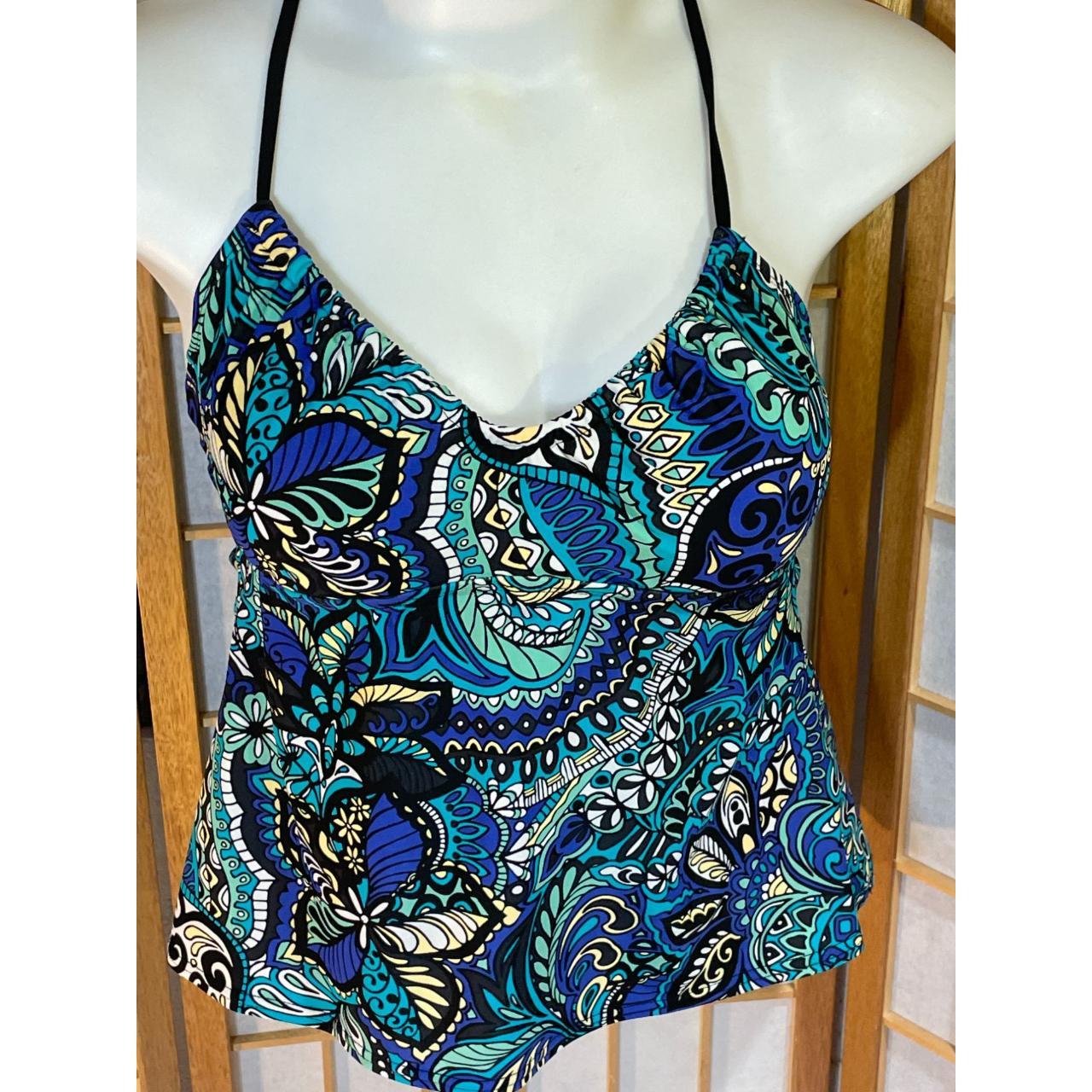 St. John's Bay Women's Multi Bikini-and-tankini-tops | Depop