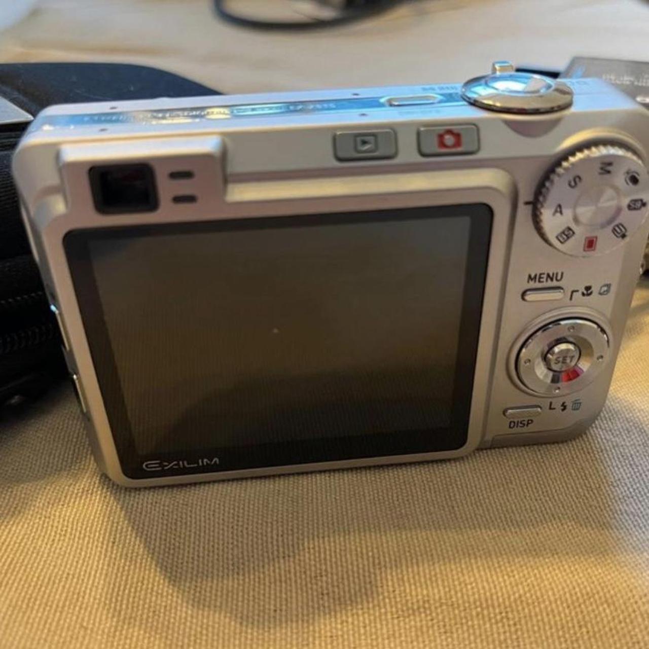 Casio Exilim EXZ850 Digital Camera good portable... Depop
