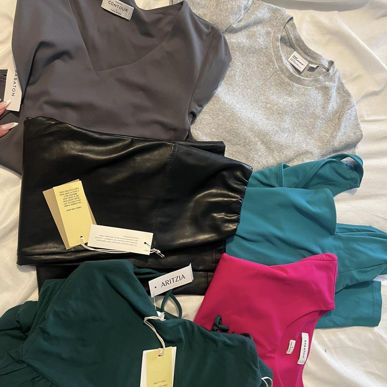 Aritzia, Babaton bundle purchases