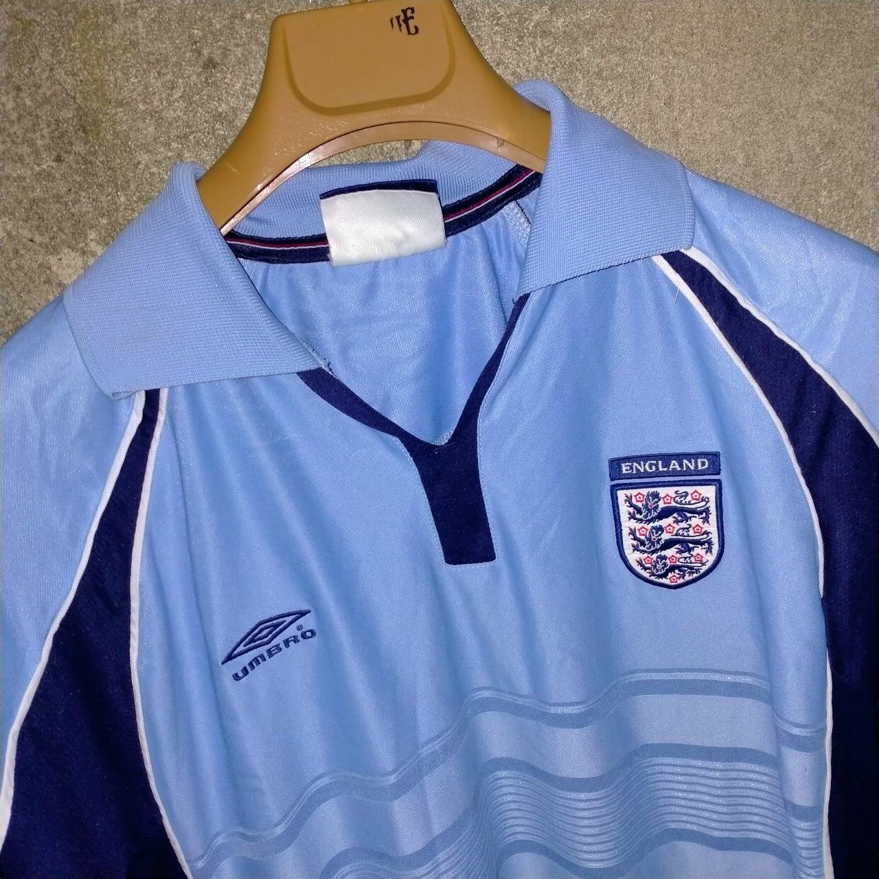 England 2000s training football polo shirt / jersey.... Depop