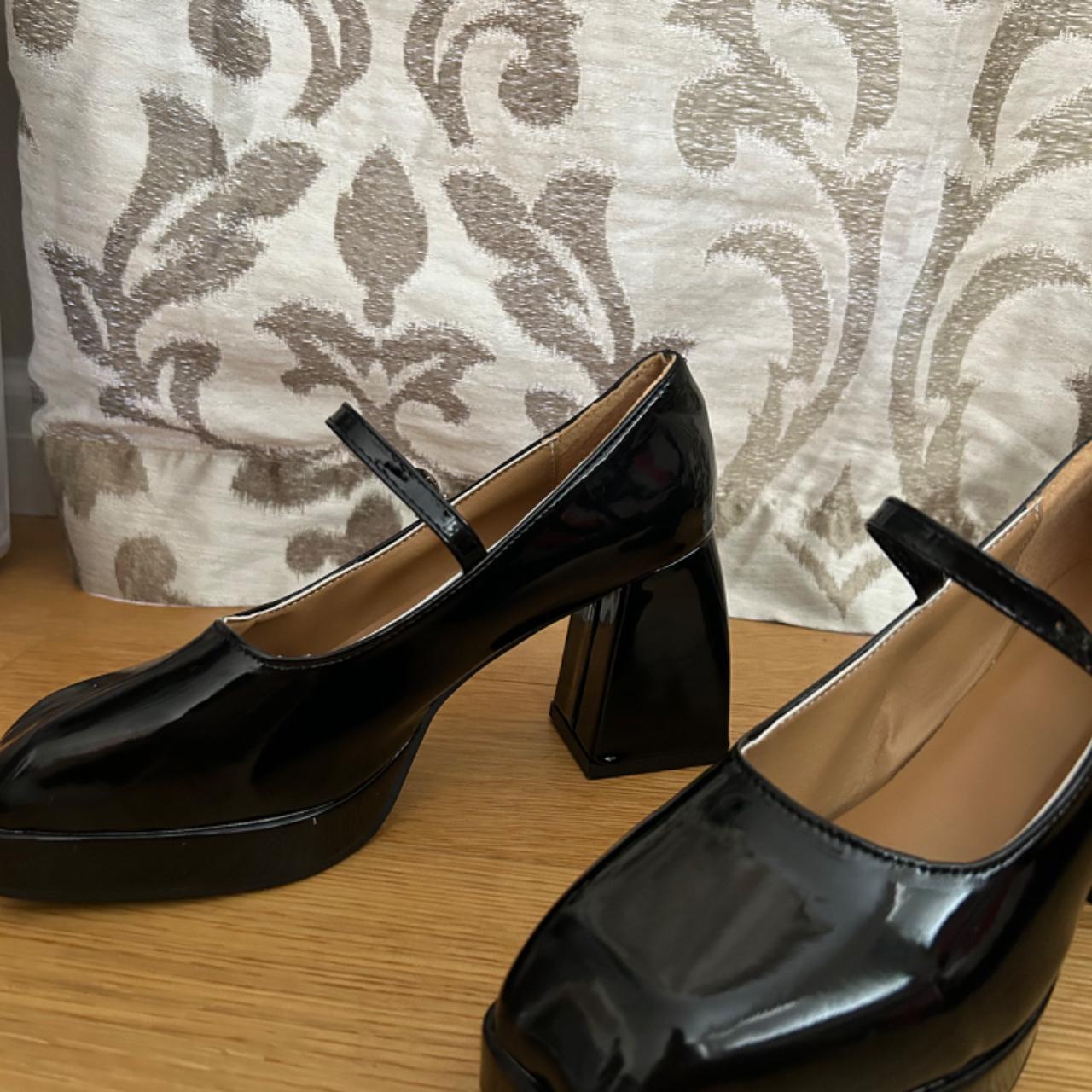 3.5 inch Mary Jane heels (EU 42) - Depop