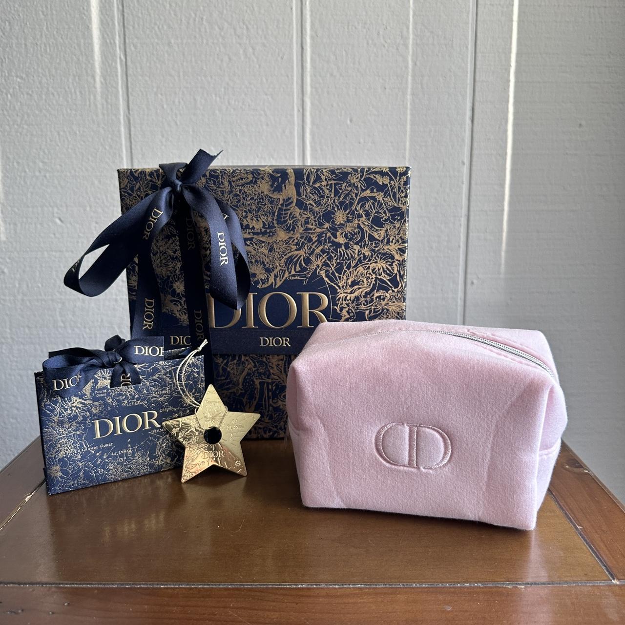 Dior Women's Navy and Gold Bag