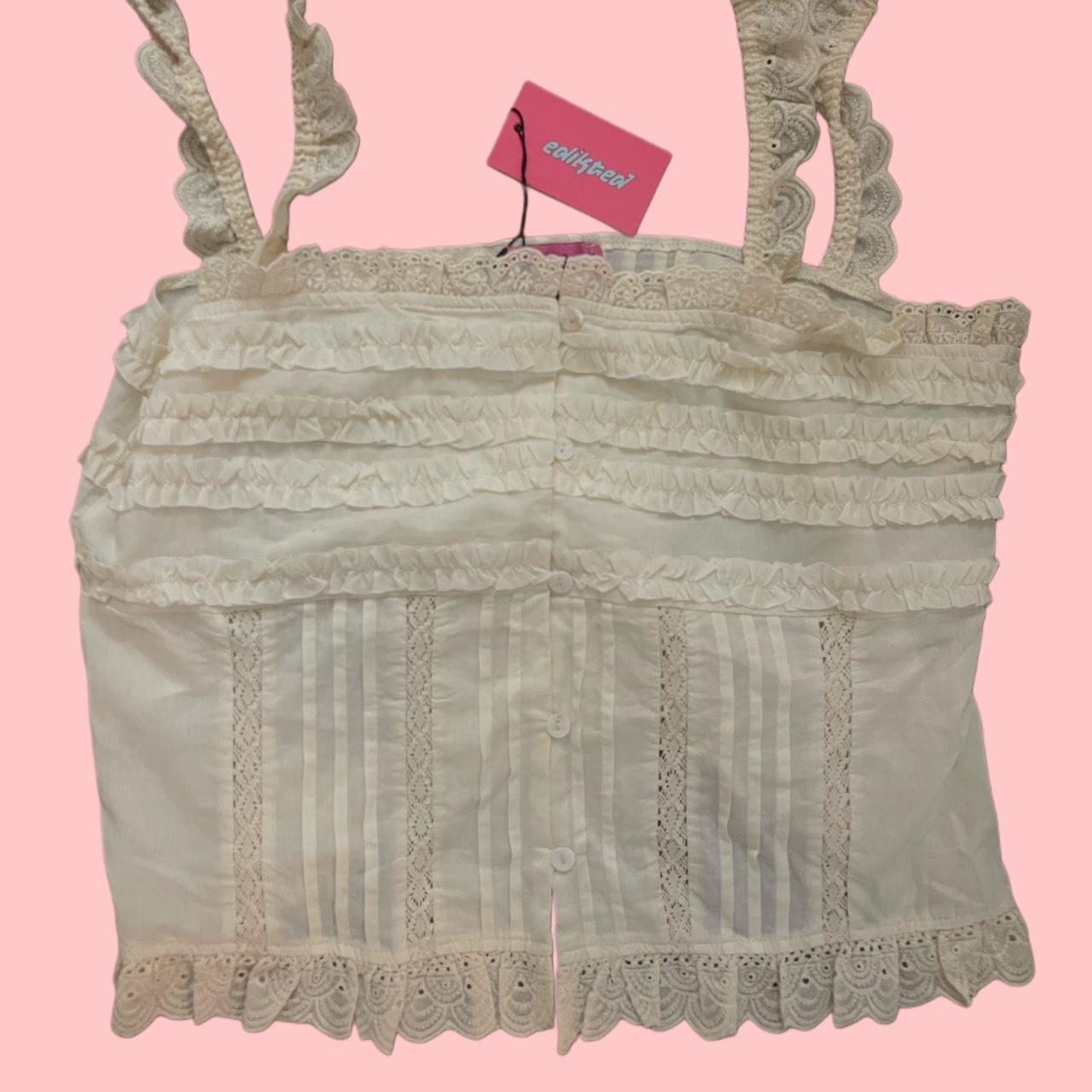 item listed by annieaida