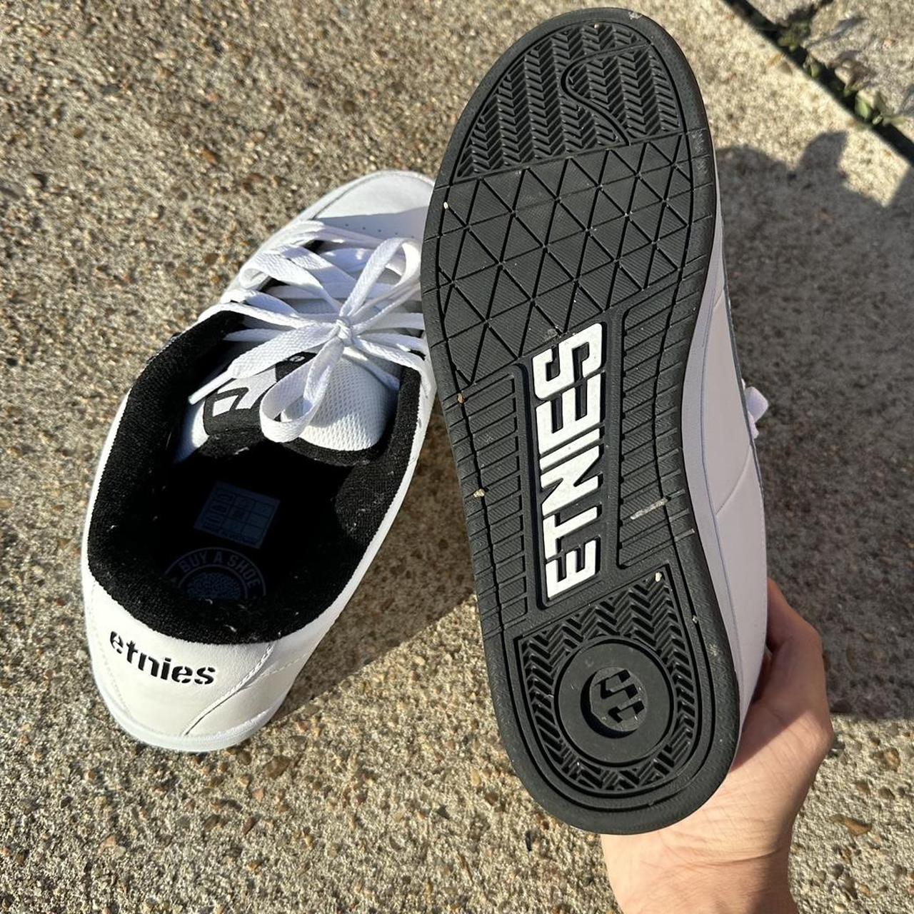 etnies shoes clearance