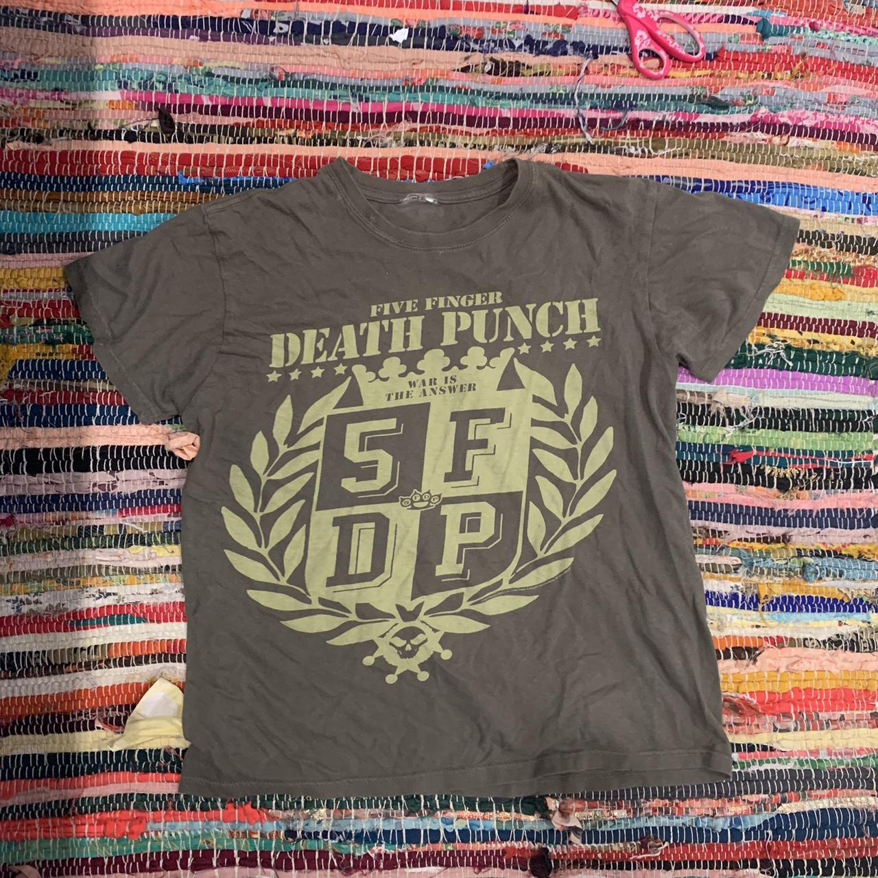 Women's Khaki and Green Tshirt Depop