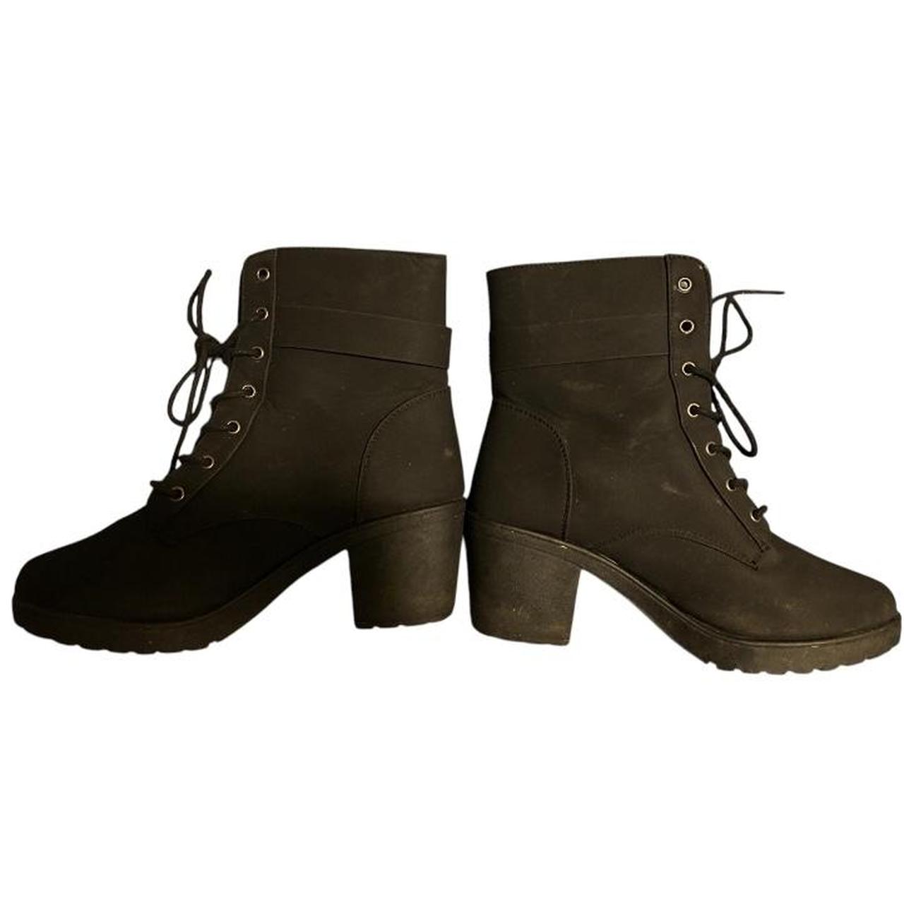item listed by shesalesresell