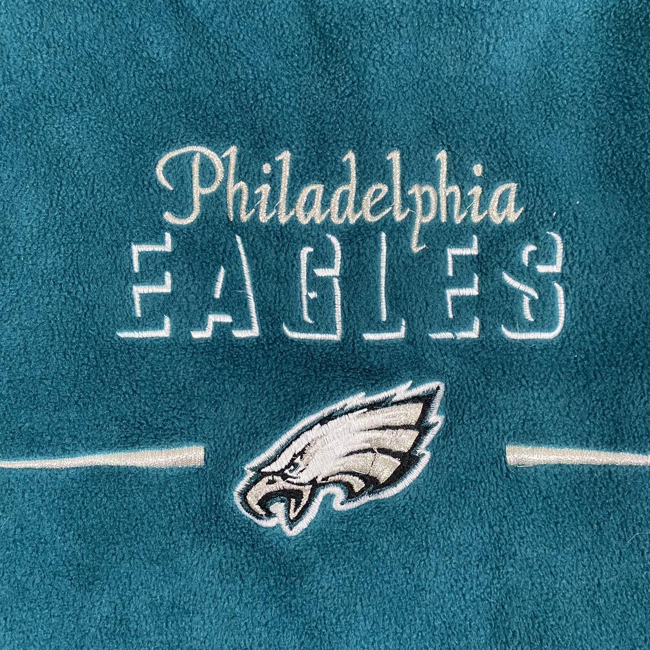 Vintage Philadelphia Eagles Sweater XL Length 28 - Depop