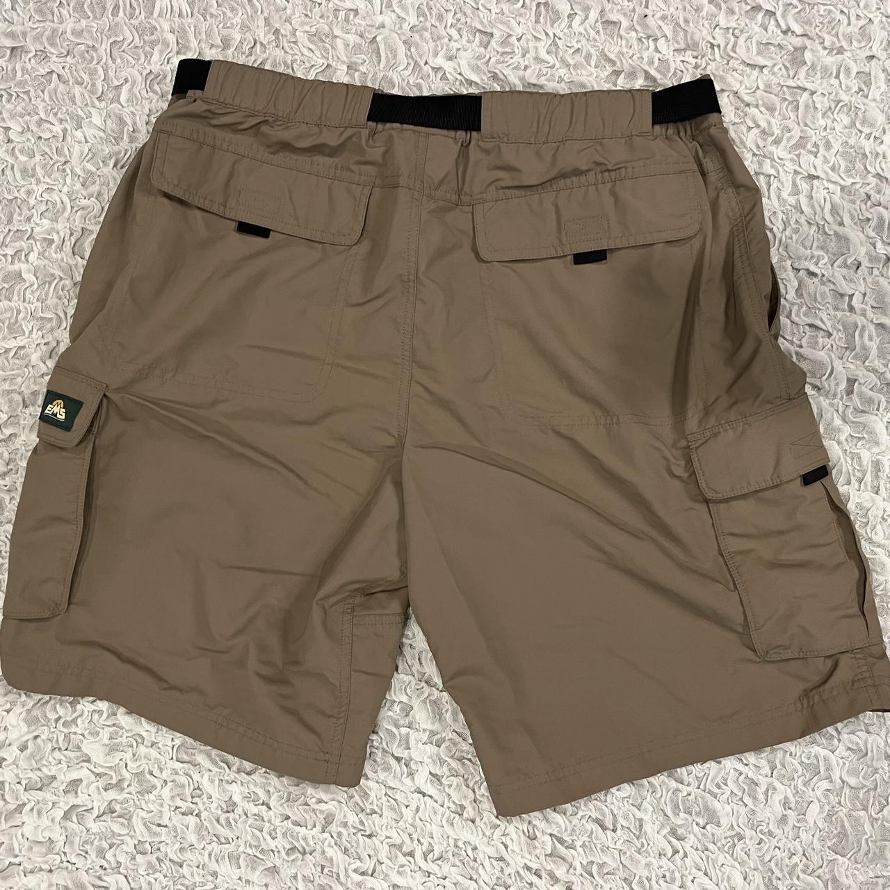 Eastern Mountain Sports Men's Khaki and Black Shorts | Depop