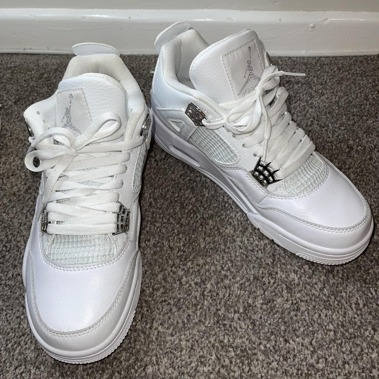 retro 4 money