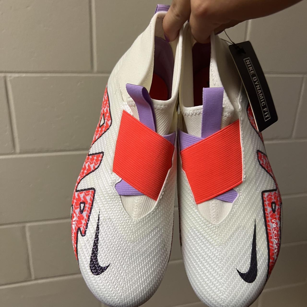 mercurial nike soccer cleats