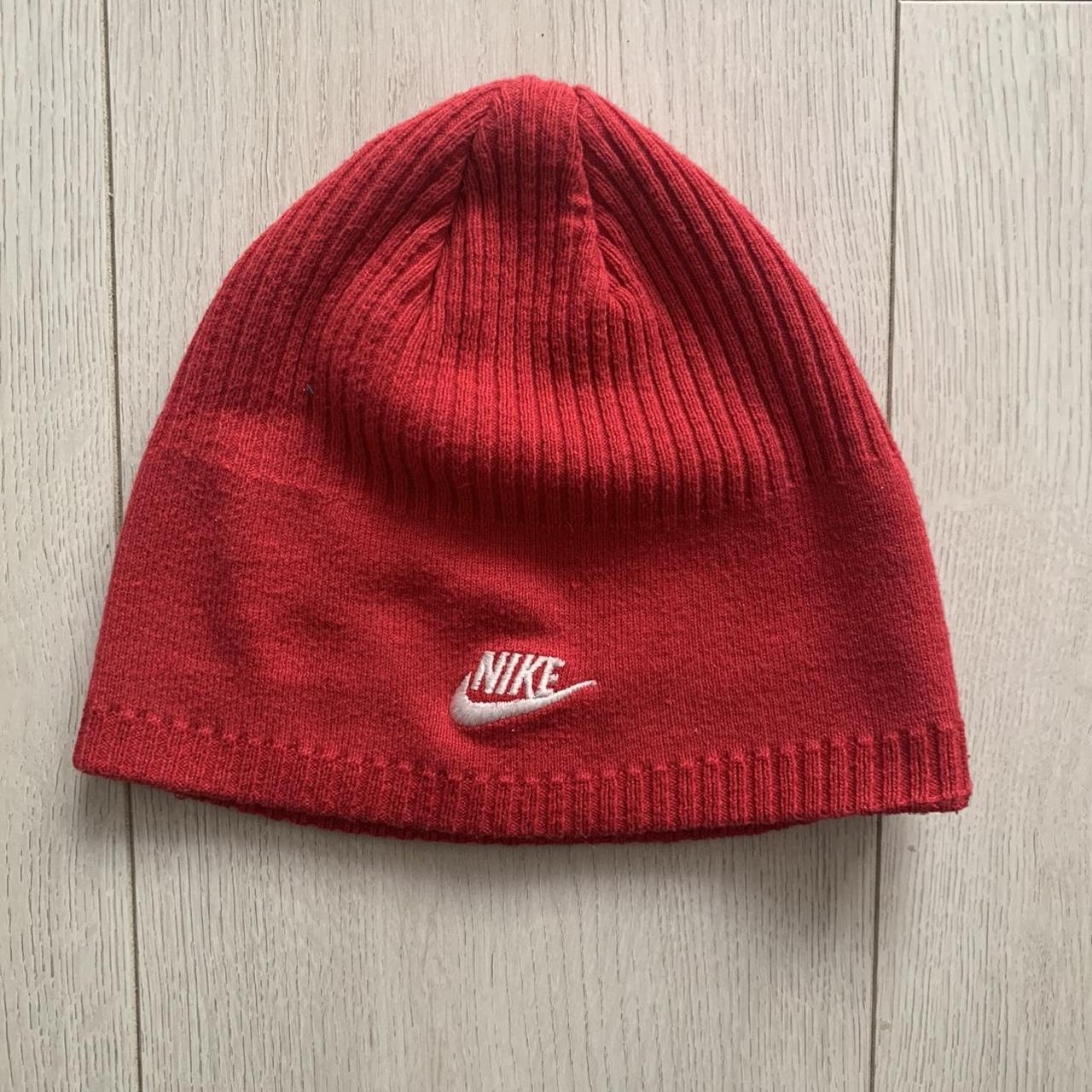 red nike beanie mens