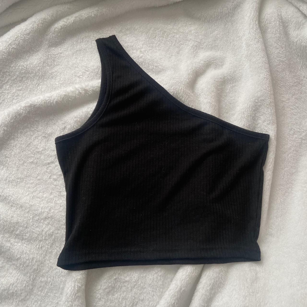 SHEIN Women's Black Crop-top | Depop