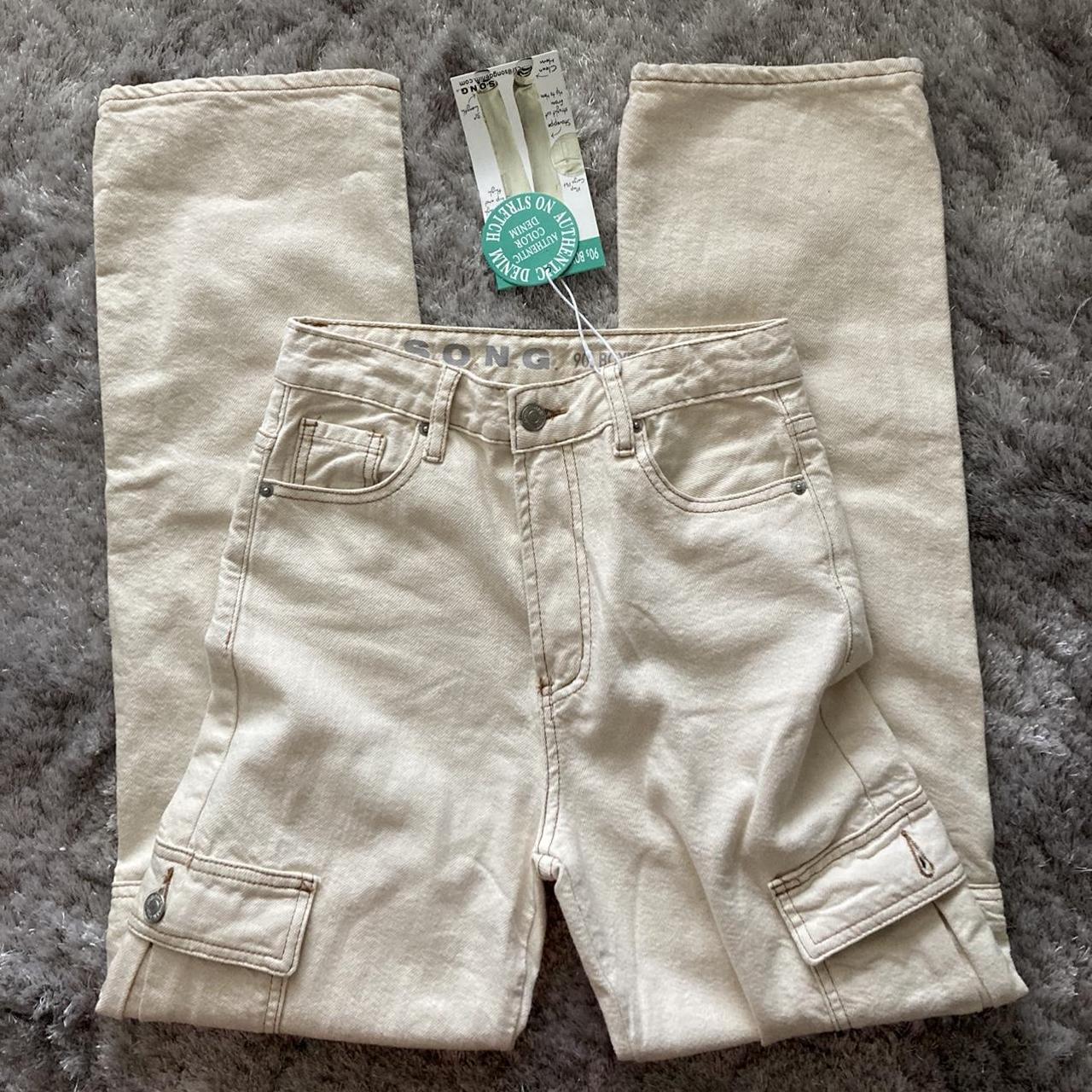 Women's Cream Jeans Depop