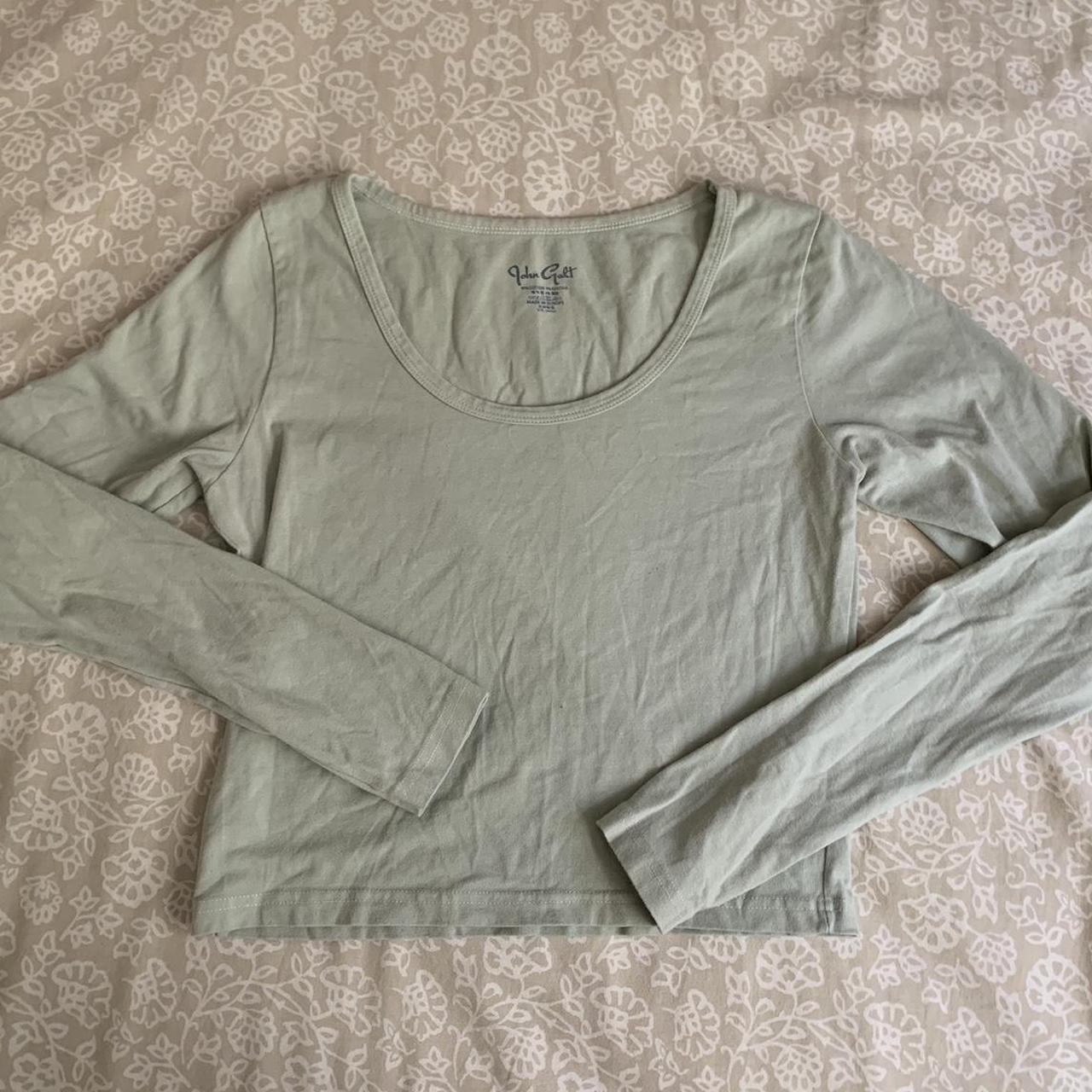 brandy green long sleeve just needs to be ironed💌 Depop