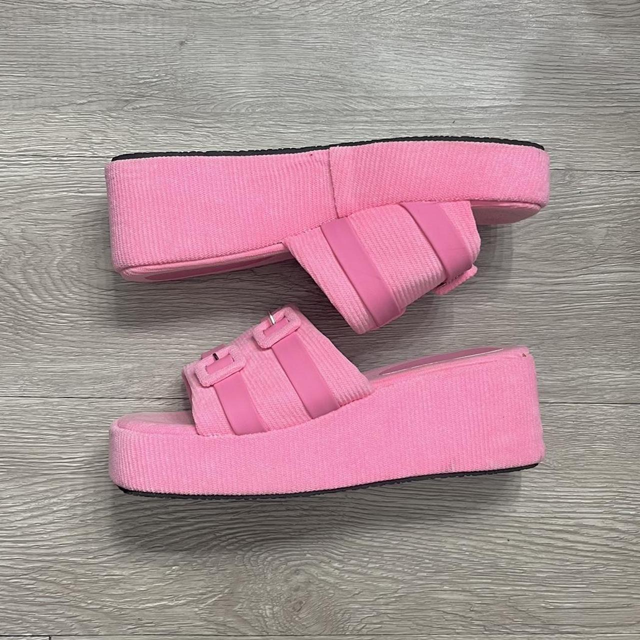 Pink platform shoes Women’s size 7 Men’s 5.5 - Depop