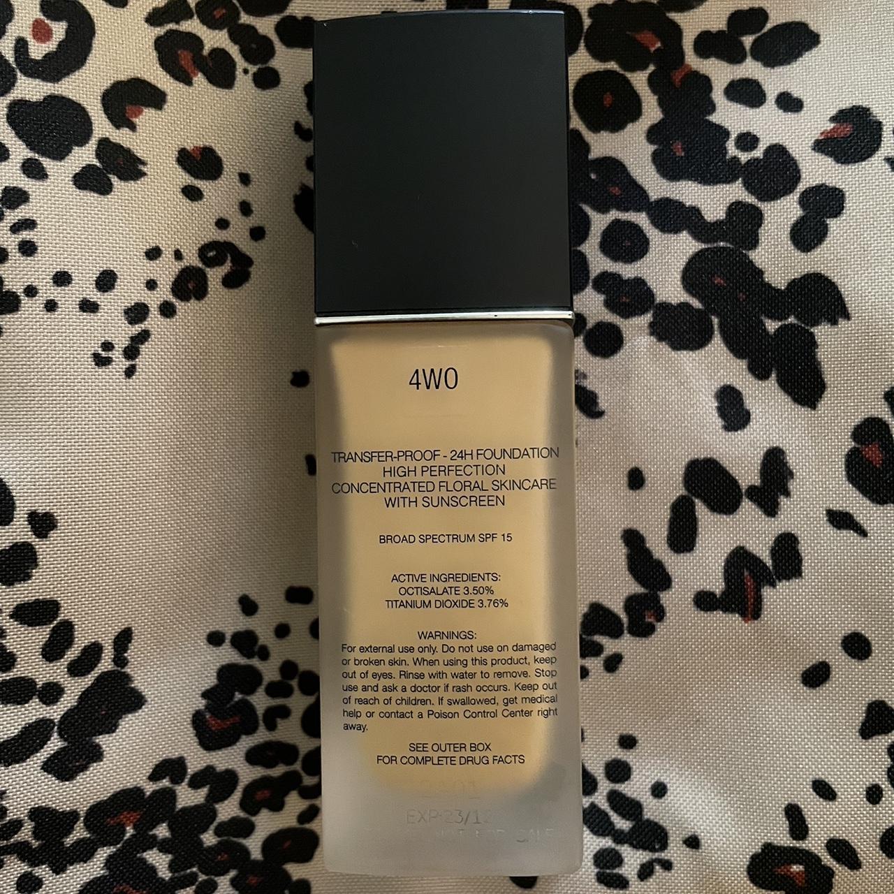 Brand new real technique powder puff & Dior... Depop