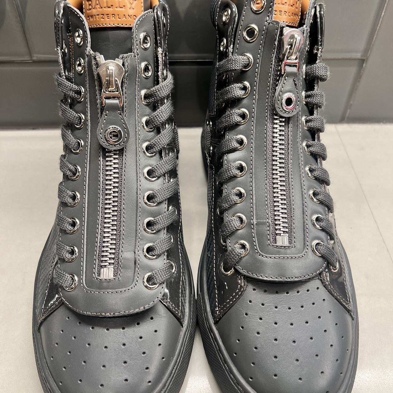 Bally men’s high top sneakers Size US