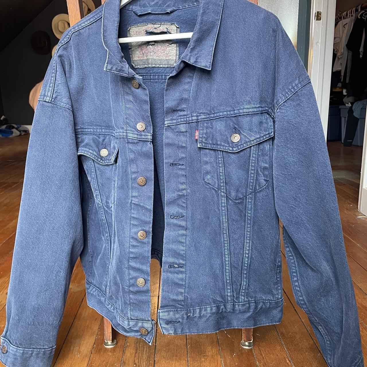 item listed by maddssclothes