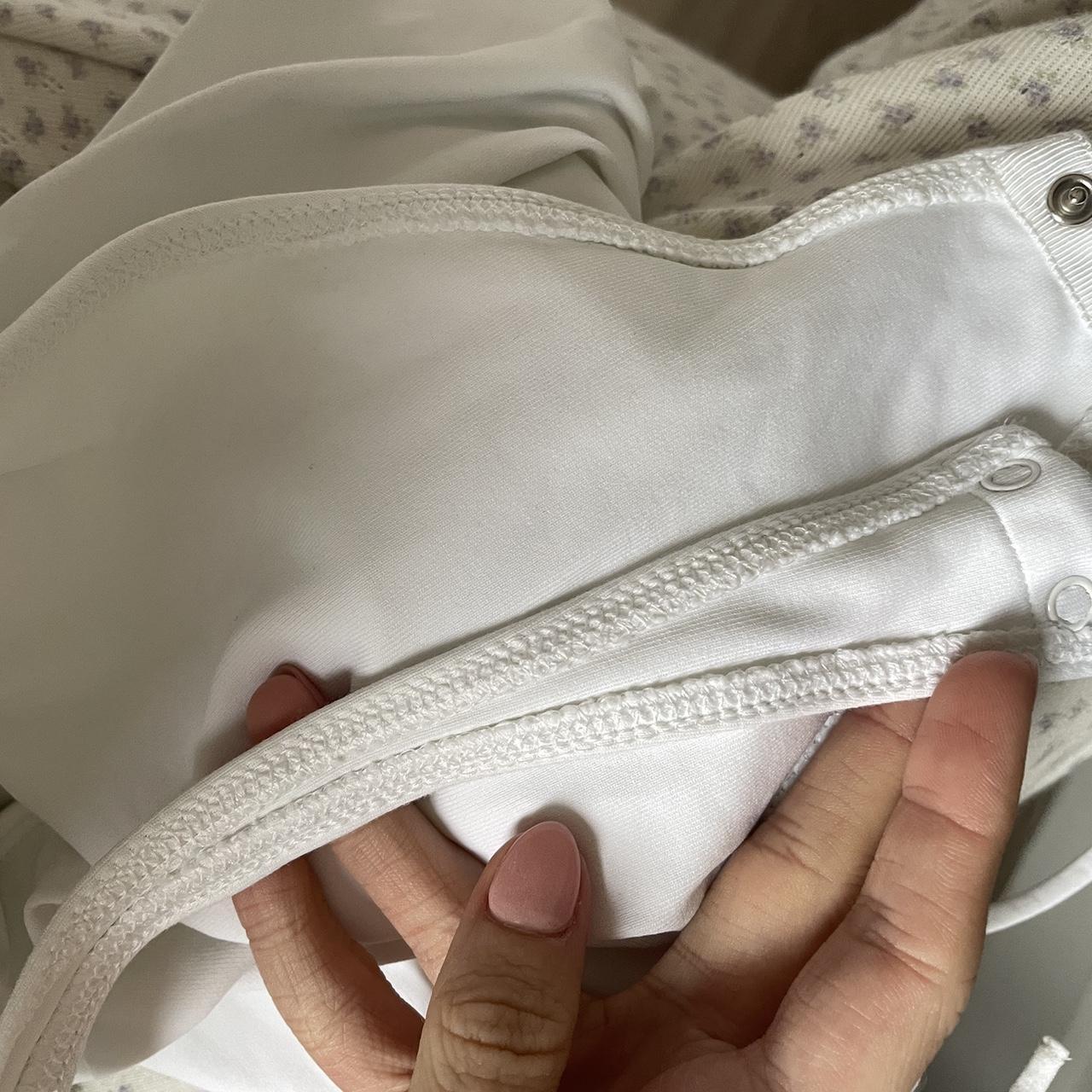 Babaton Women's Bodysuit - White/Black - M – Arit… - image 6