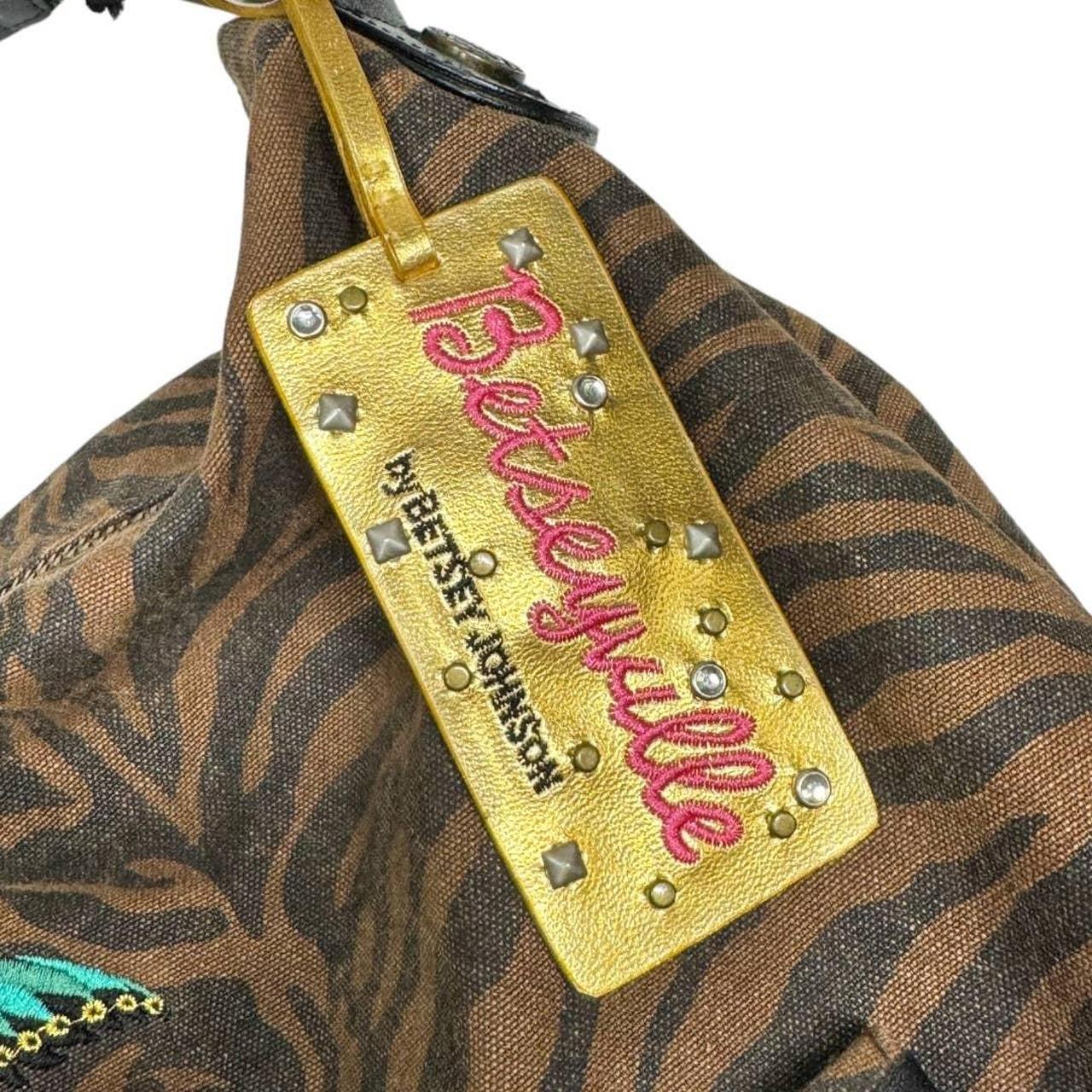 Betsey johnson cheap tiger luggage