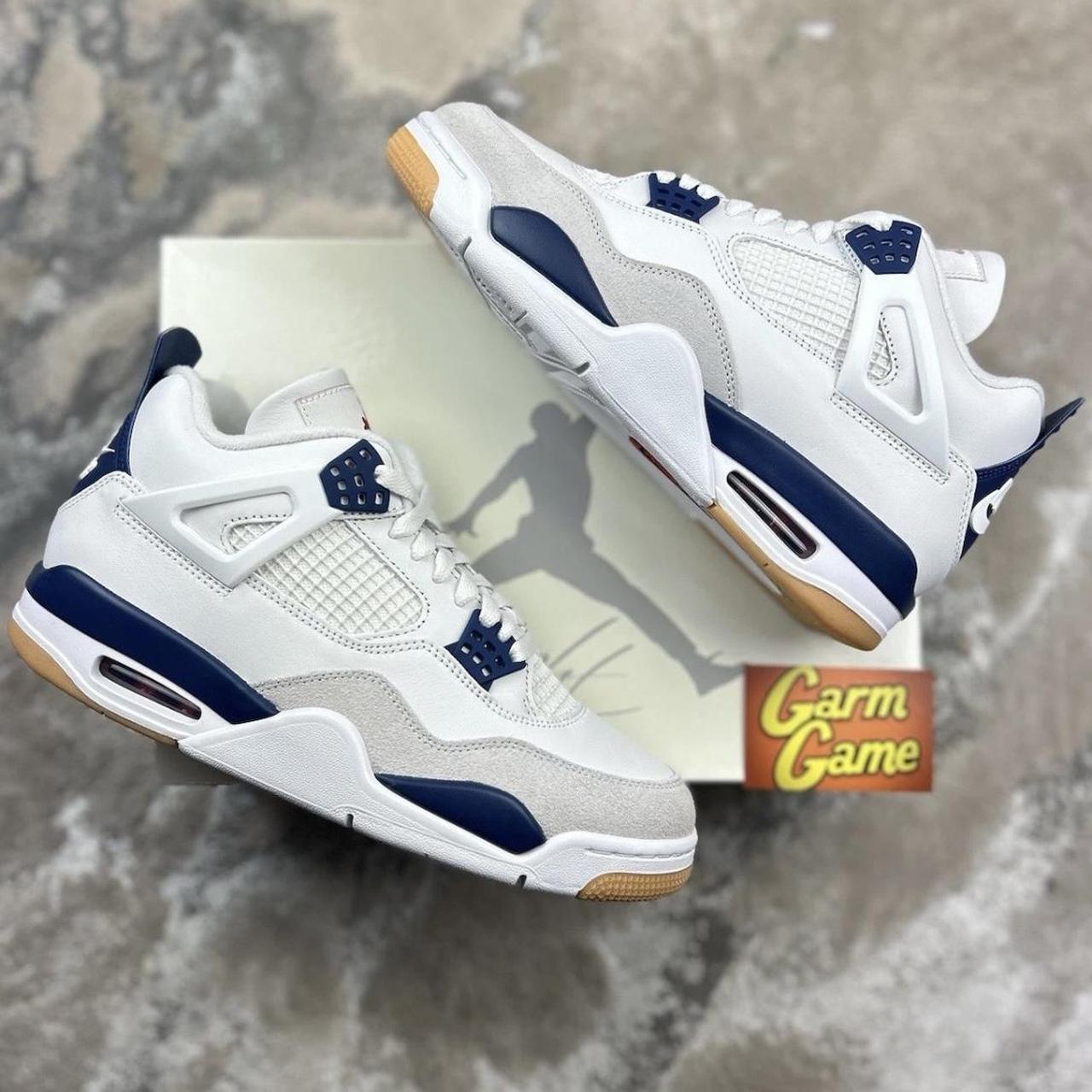 NIKE AIR JORDAN 4 RETRO FROZEN MOMENTS WMNS❄️ BRAND | Depop