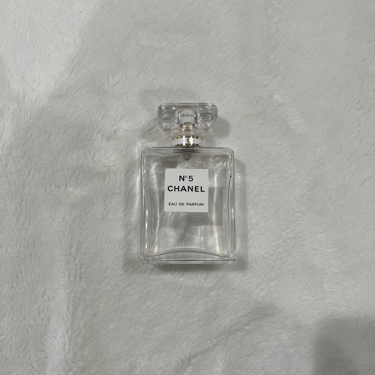 Pretty Chanel No 5 Perfume Bottle  Flacons de parfum, Bouteilles de parfum  vides, Flacons