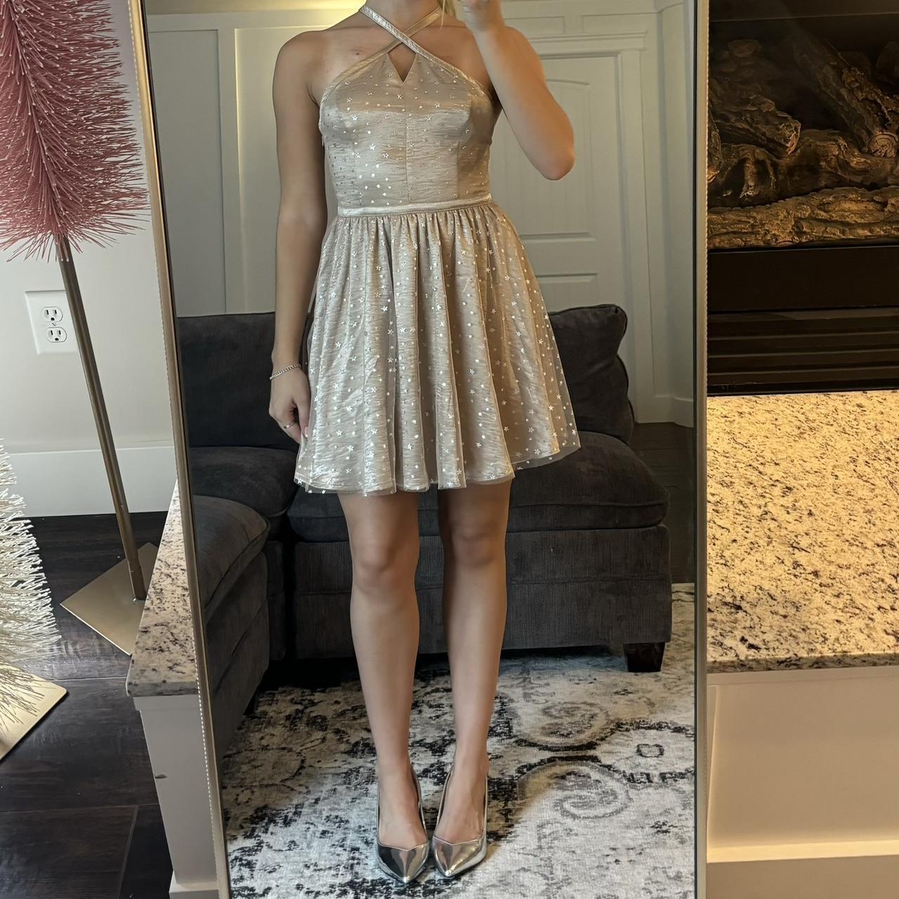 Hollister gold homecoming dress with silver star