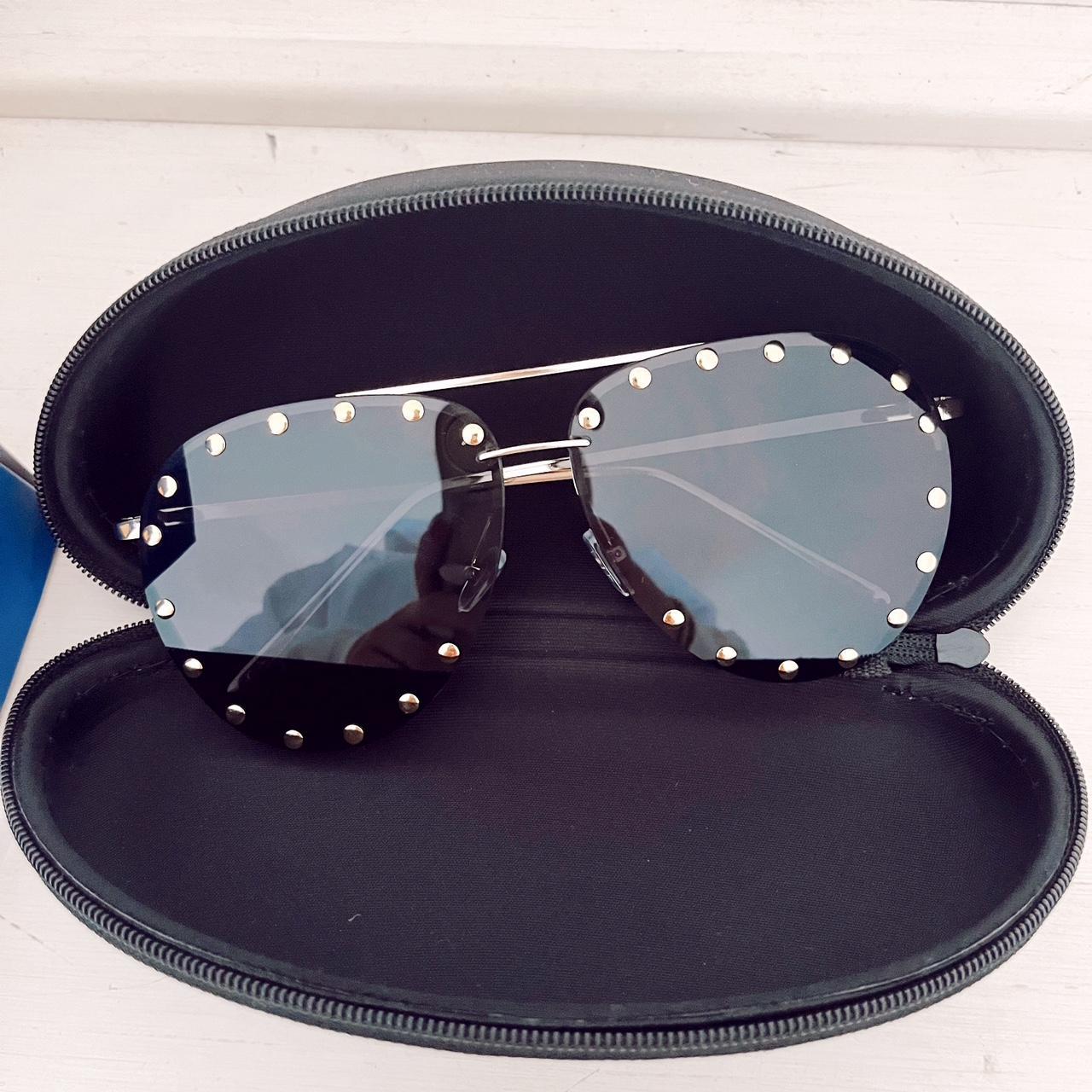 Louis Vuitton The Party Aviator Sunglasses