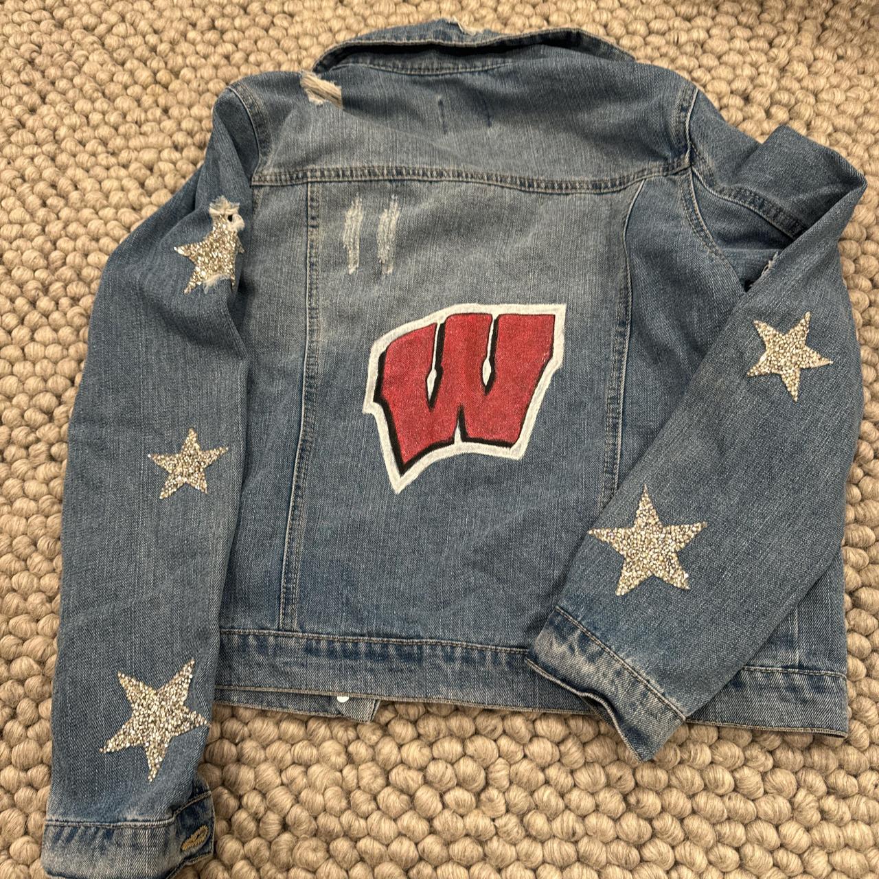 item listed by emmaschackart