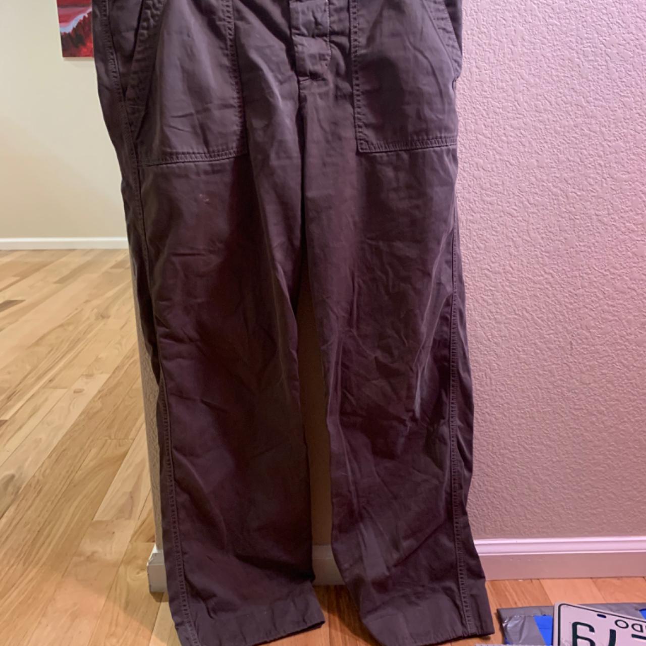 grey-cargo-pants-with-pockets-adjustable-with-depop