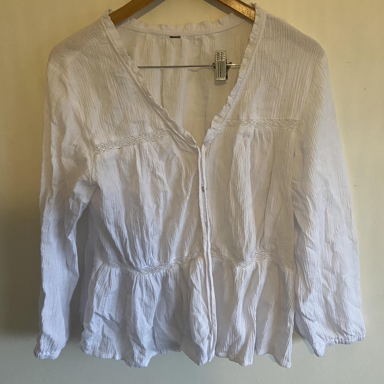 gorgeous White blouse with lace detailing and puffy... - Depop