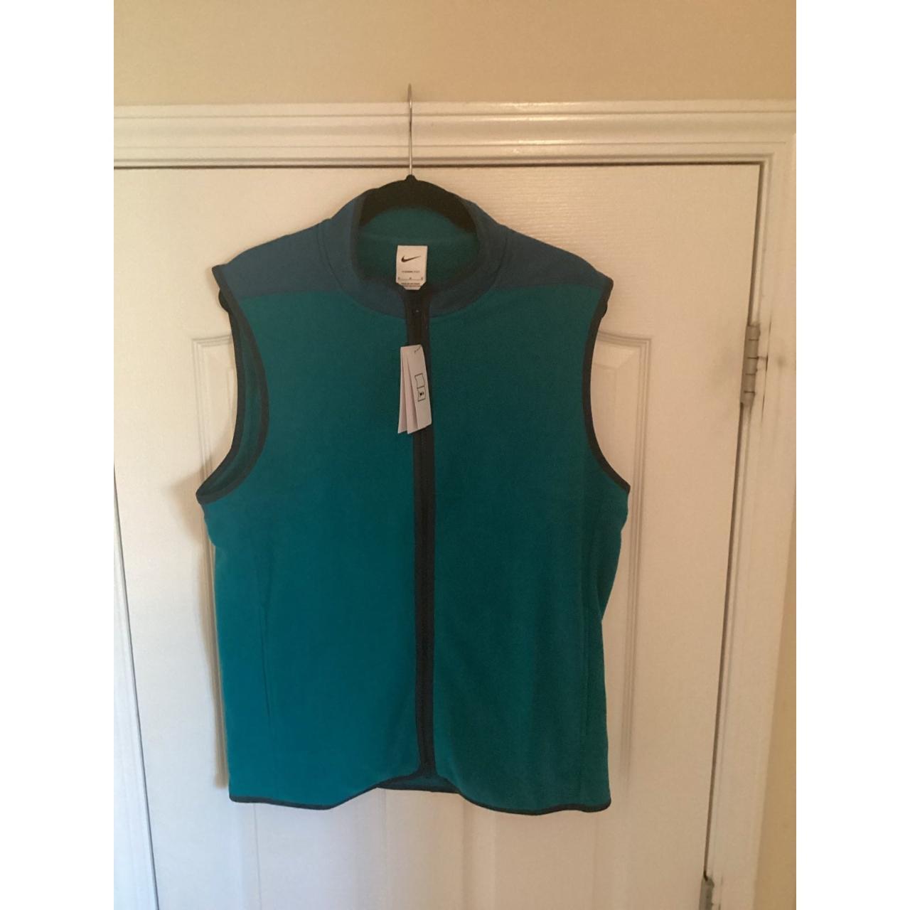 nike therma fit vest womens