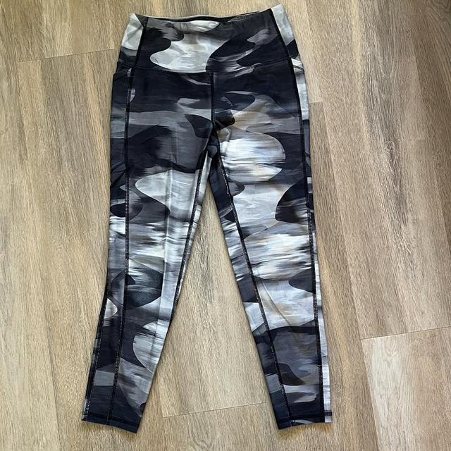 dicks sporting goods leggings, very good condition - Depop