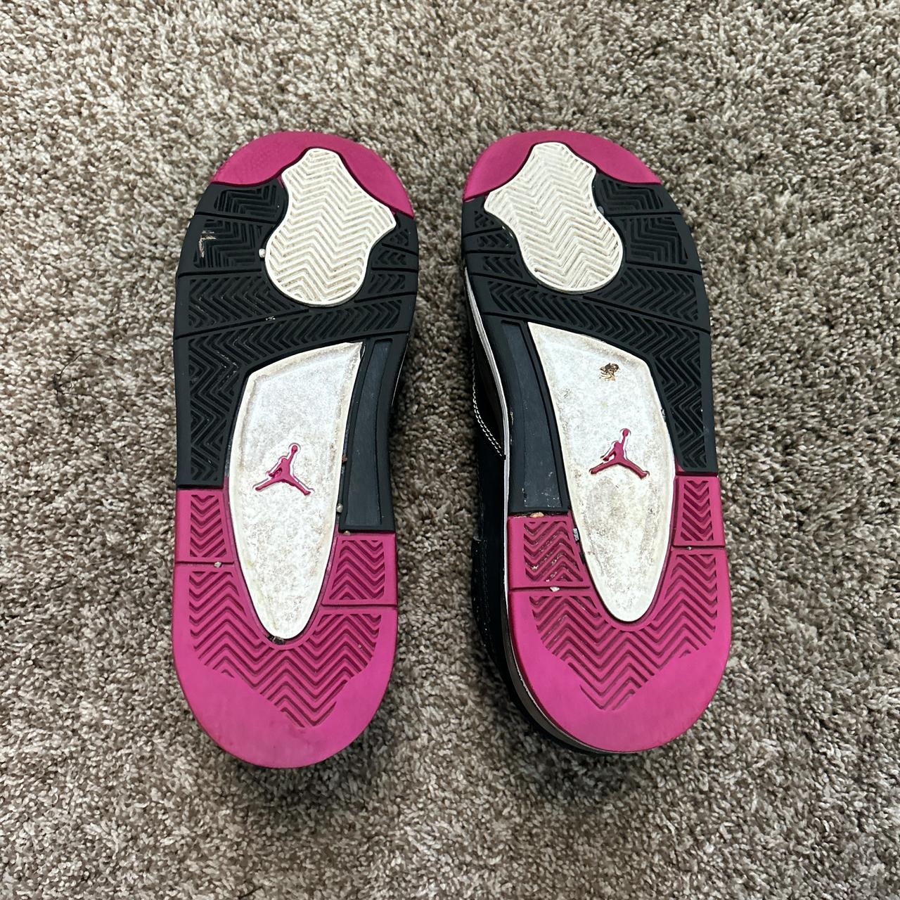Air Jordan 4 Fuschia GS Size 7y (8.5 womens) Some | Depop