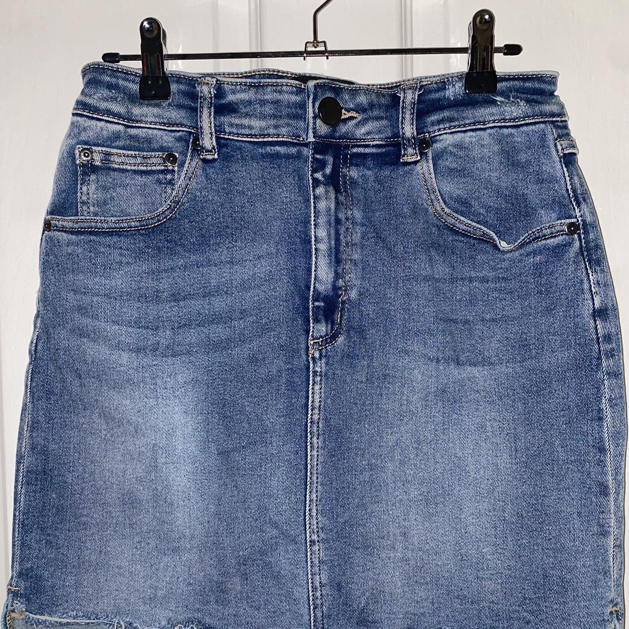 Decjuba High/Mid Waisted Denim Skirt Size AU10... Depop