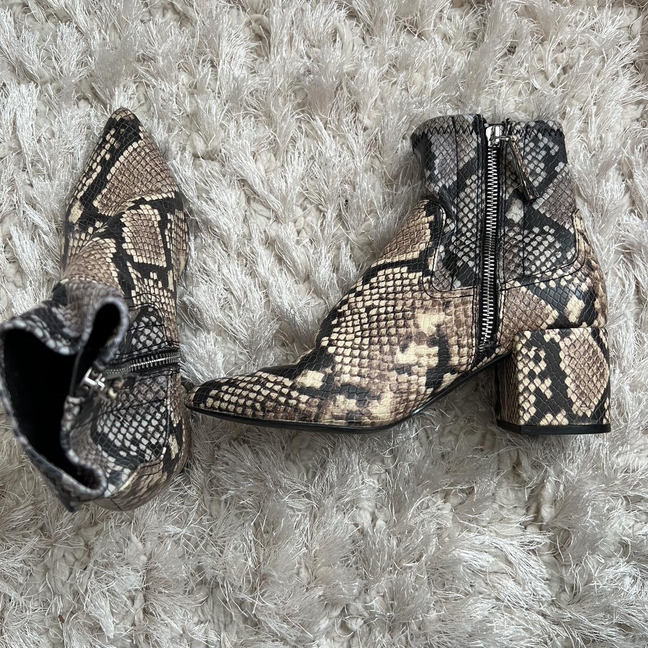 champagne ballet flats