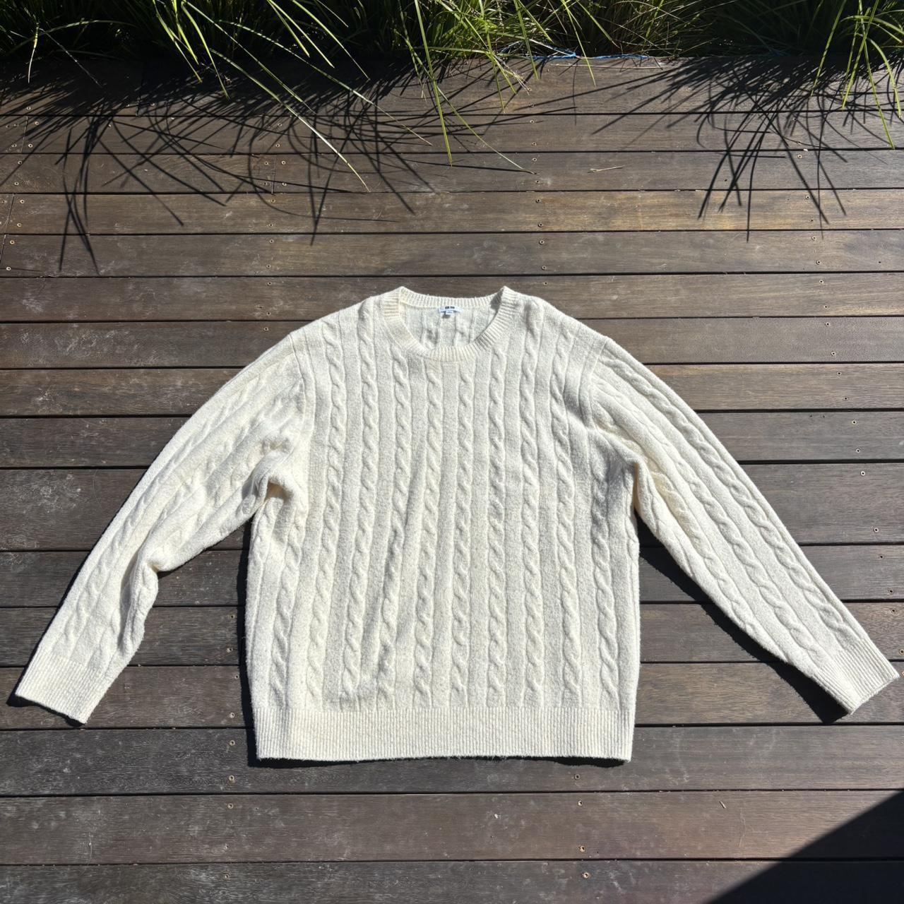 UNIQLO CABLE KNIT SWEATER XL Depop