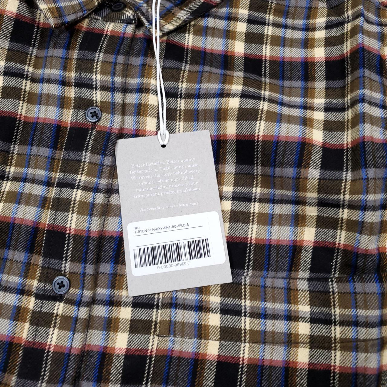 Everlane Boxy Plaid Flannel button down long sleeve... - Depop