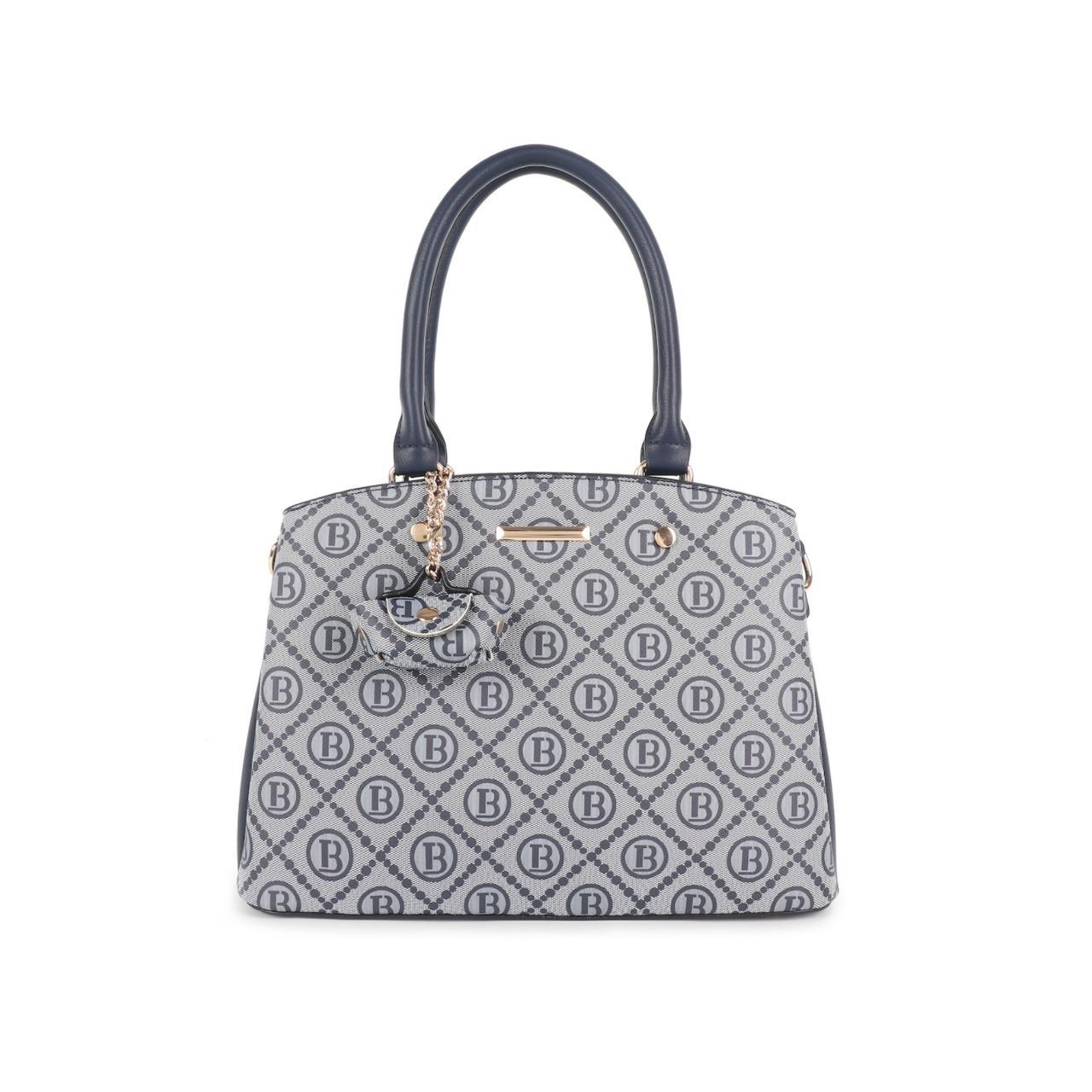 item listed by justbagzz
