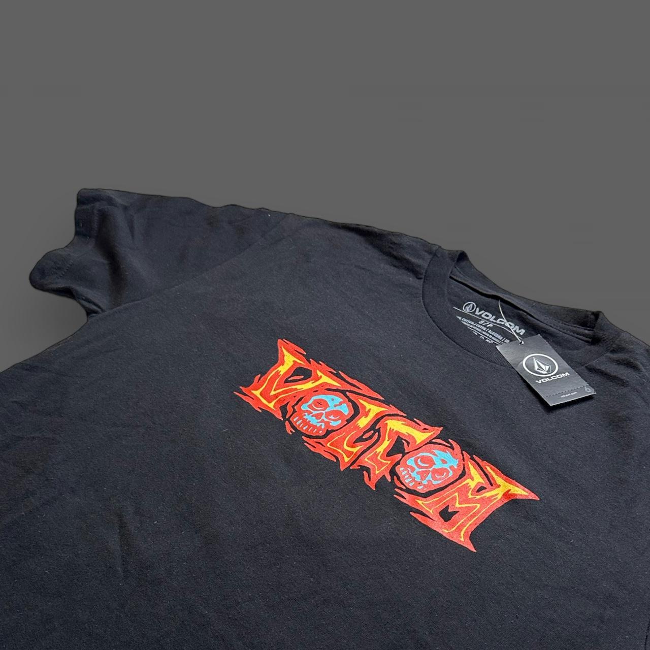  BRAND NEW SKATE TEE 🛹 SIZE SMALL 19”... Depop