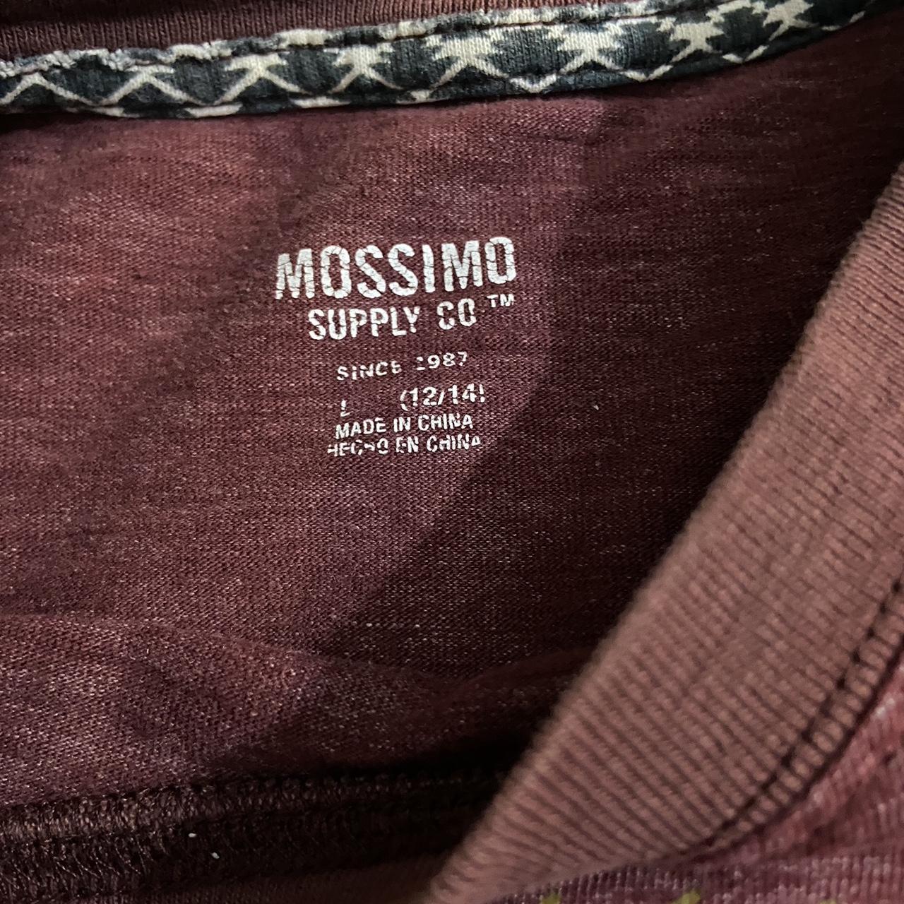 Mossimo Men's Burgundy T-shirt | Depop