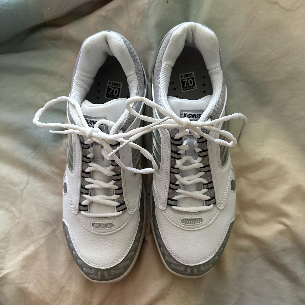 K swiss best sale grey trainers