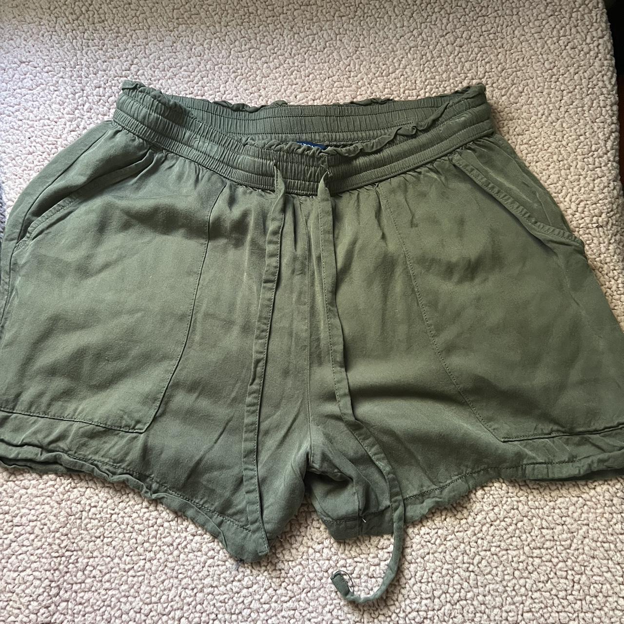 Arizona Women's Green Shorts | Depop