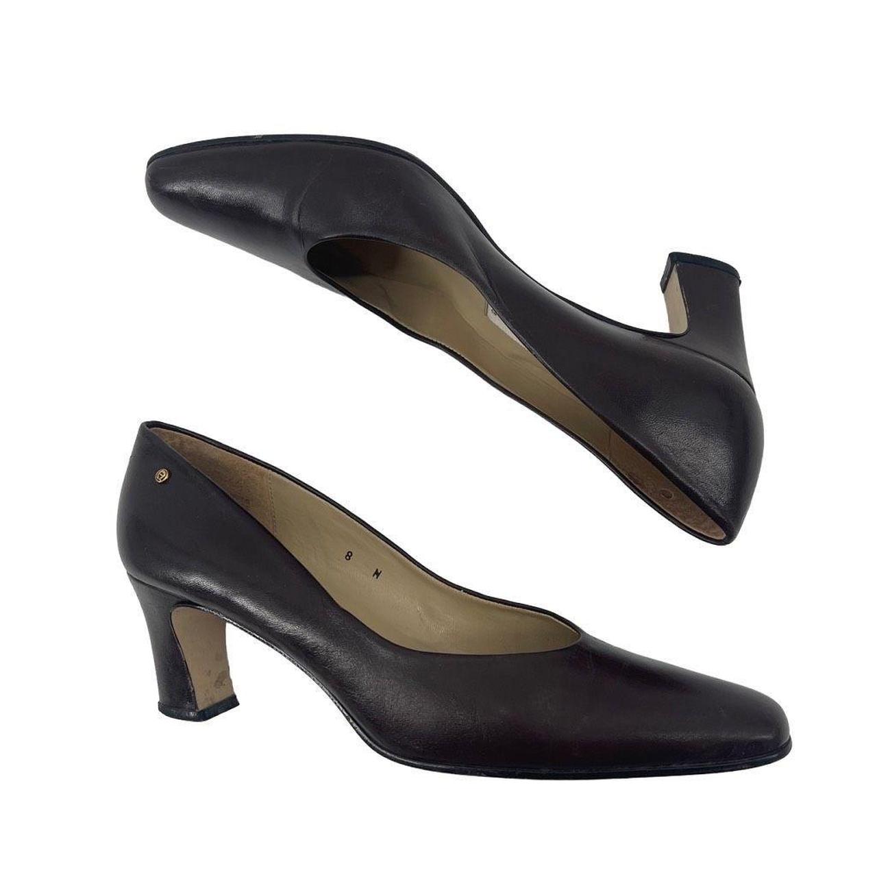 Etienne store aigner pumps