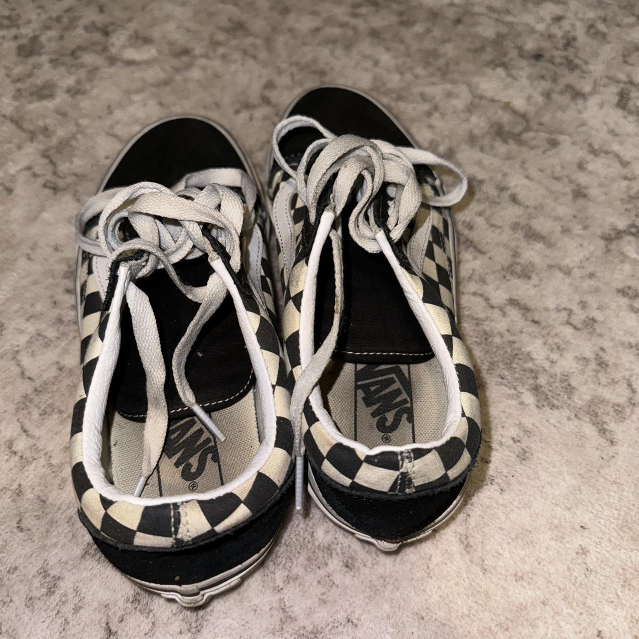 Black and silver checkered vans best sale