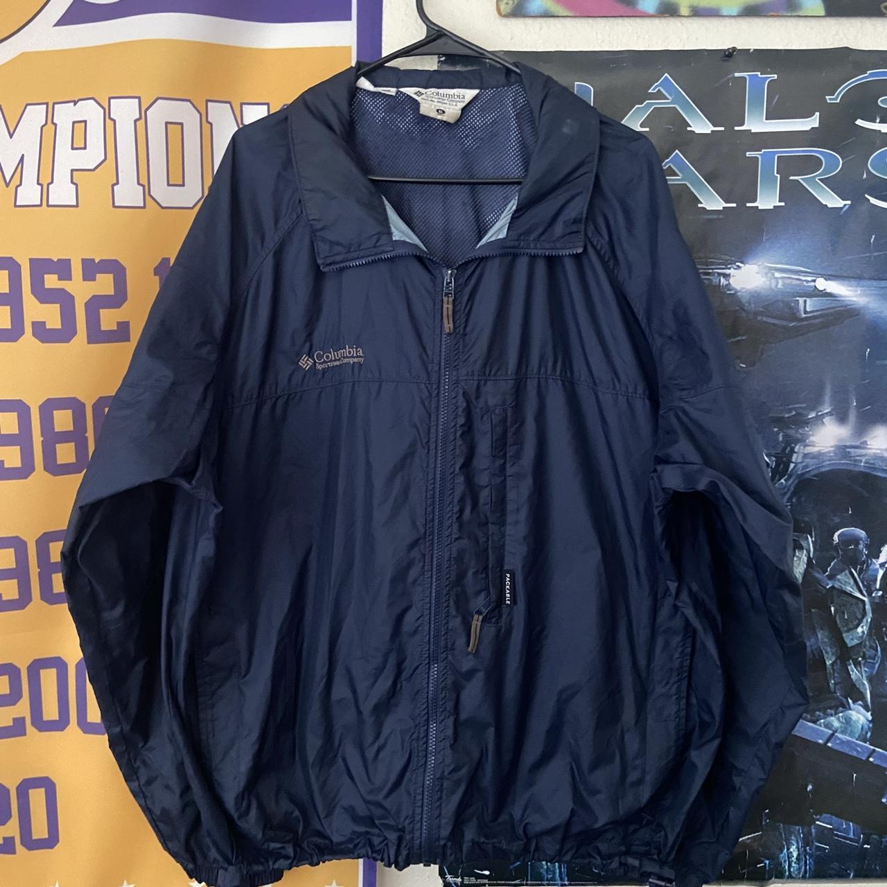 Columbia Windbreaker men size: XL Shipping is... - Depop