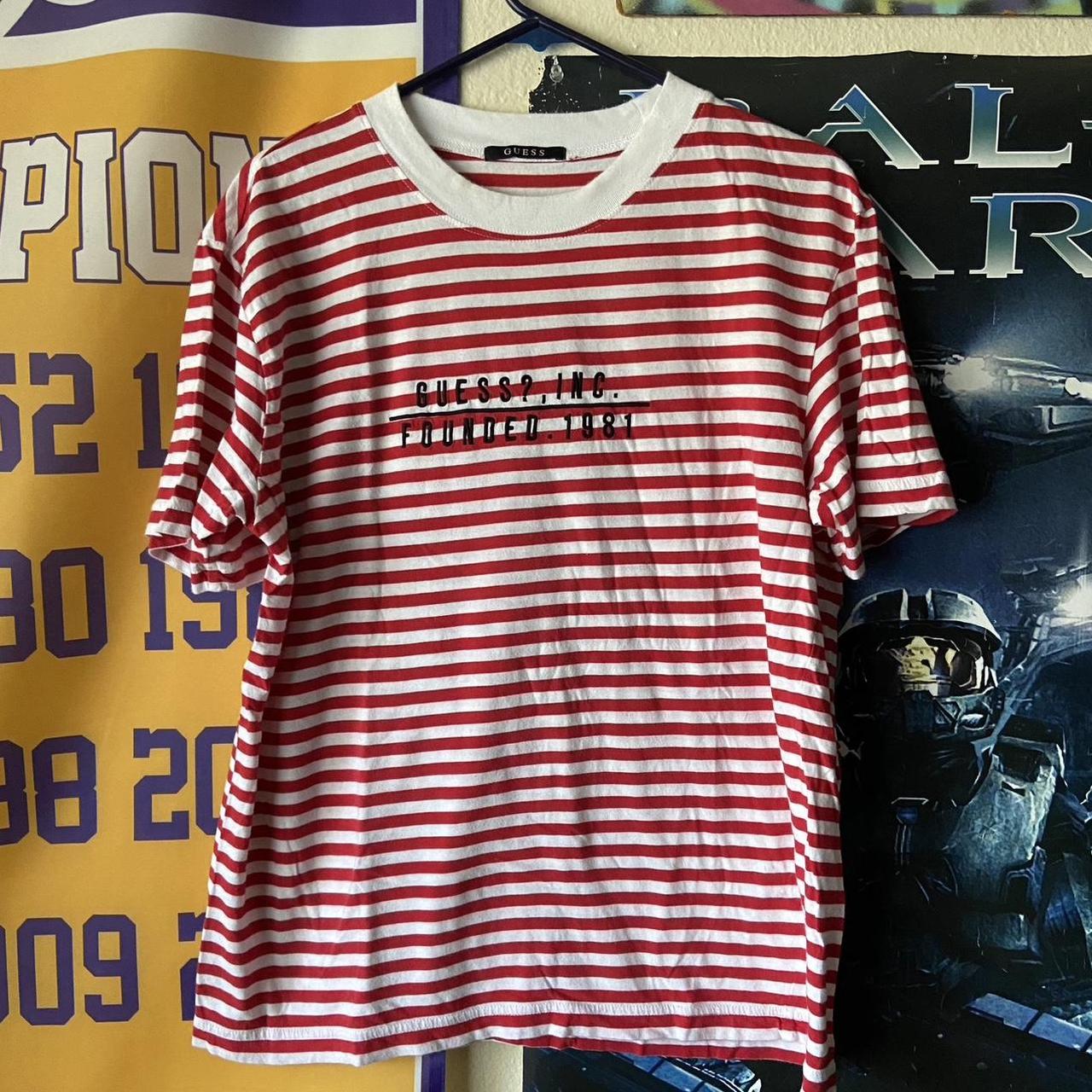 Guess T-Shirt size: L Shipping is...