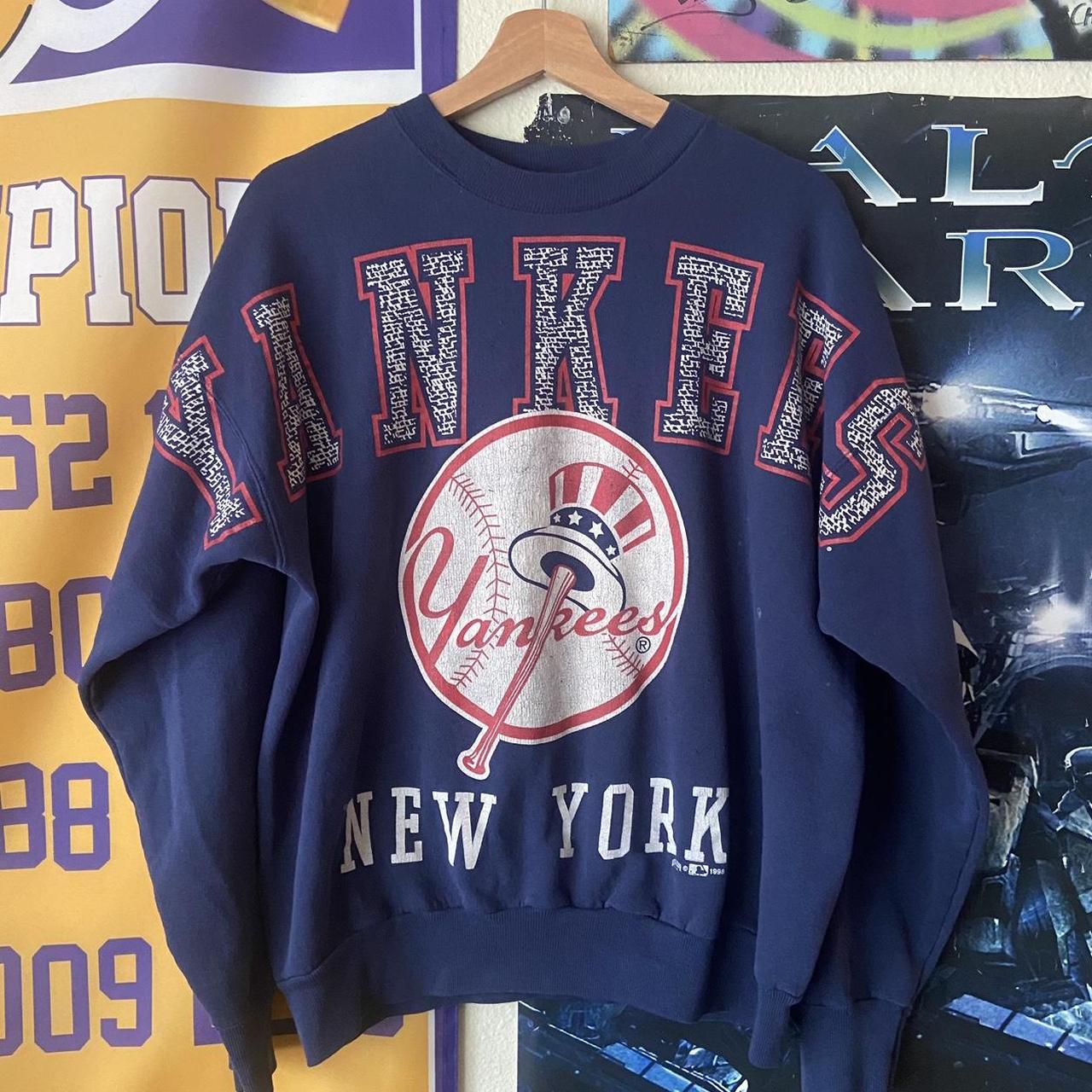 Vintage 1998 NY Yankees Sweatshirt . Like new - Depop