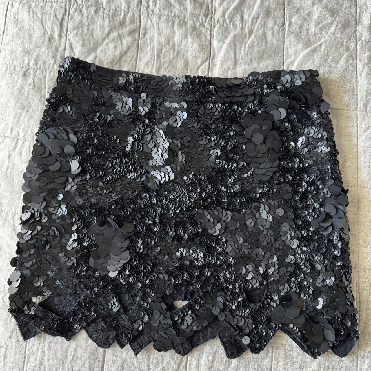 Aje black hotsell sequin skirt